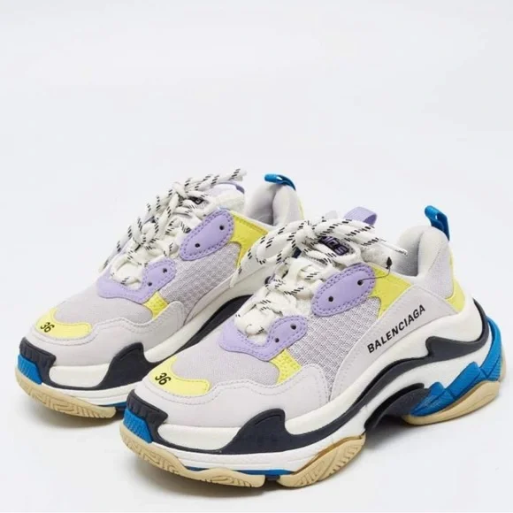 New Balenciaga Triple S Trainers Sneakers โ Womenโs Size 36 - Picture 1 of 12